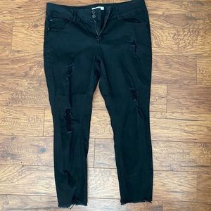 Black Ripped Skinny Jeans